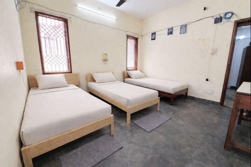 PG in Jayanagar for Boys