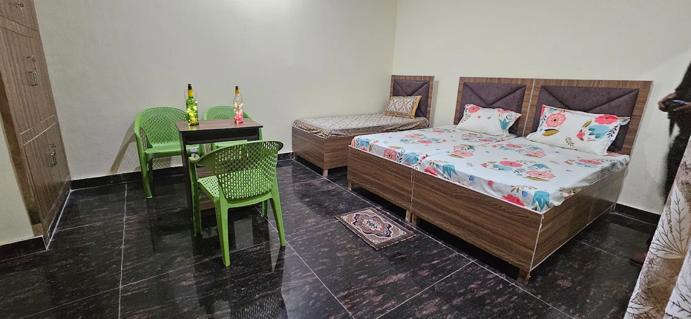 U Men PG Noida Sector 51 | Affordable Boys PG with WiFi